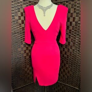 NWT Lita by Ciara Pink Yarrow cocktail dress, Plunging V-Neck. Size S. B-162026